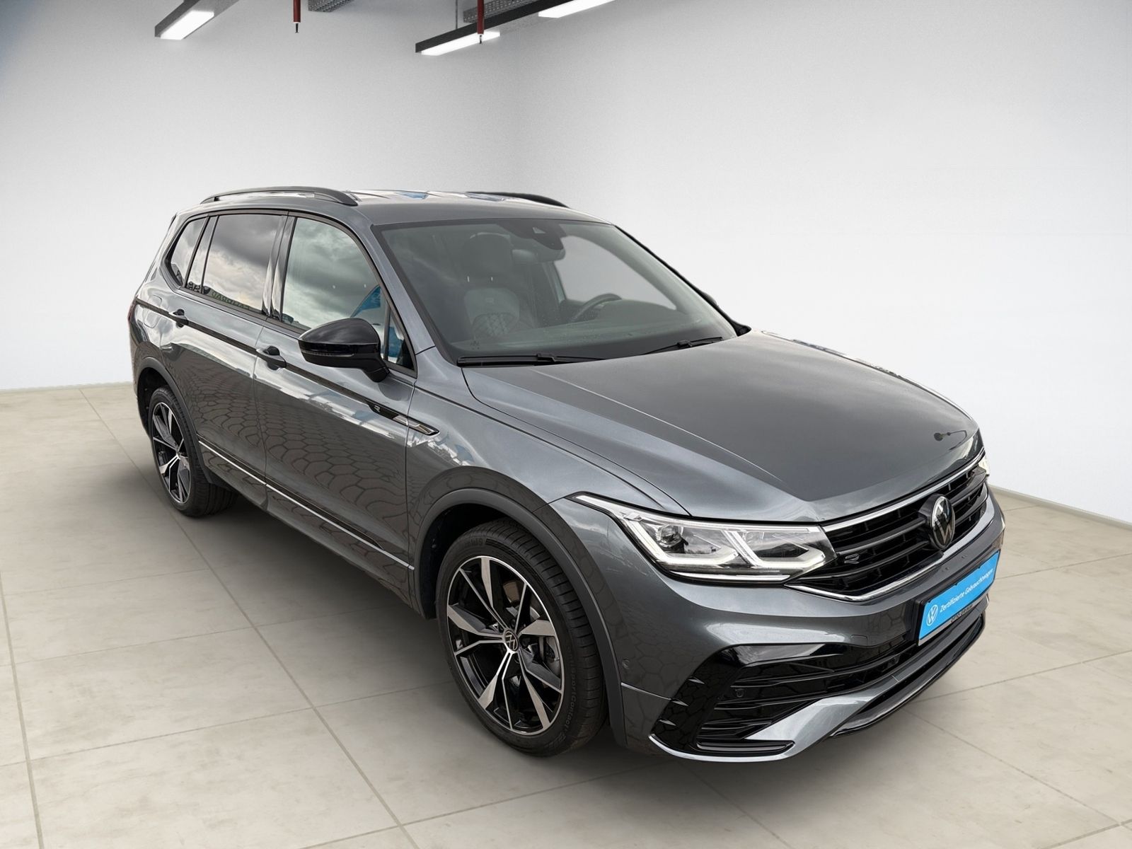 Volkswagen Tiguan Allspace 2.0 TDI R-Line 4Motion AHK SH LE foto 2