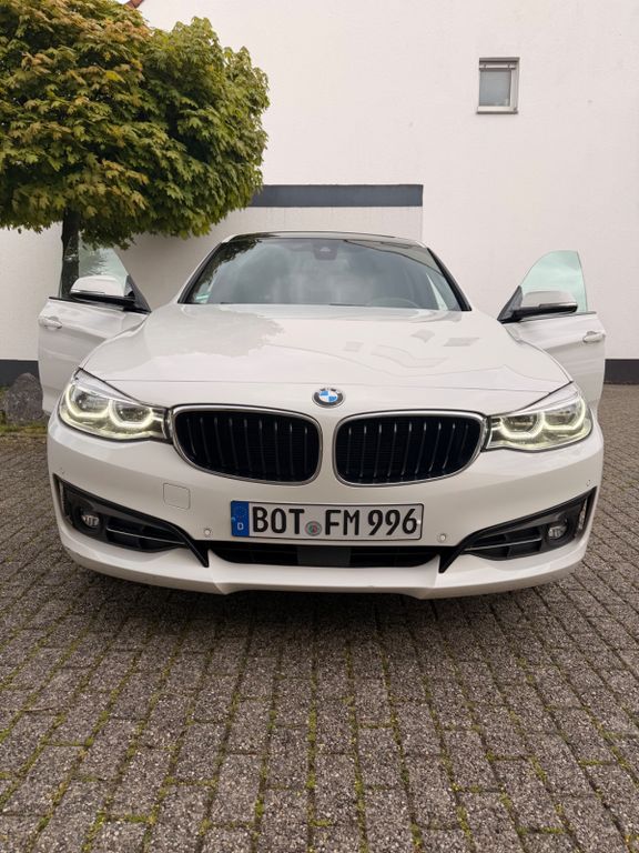 Image of BMW 320 Gran Turismo