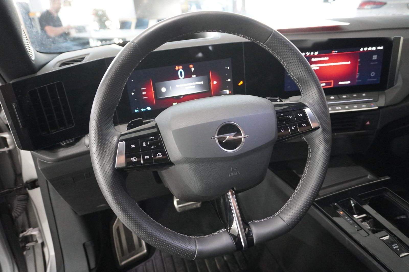 Fahrzeugabbildung Opel Astra L Lim. 1.6 HYBRID GS SPORT NAVI/360°/SPORT