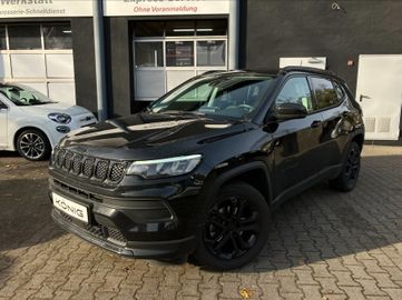 Jeep Leasingangebot: Jeep Compass Night Eagle 1.5l Carplay Allwetterreifen