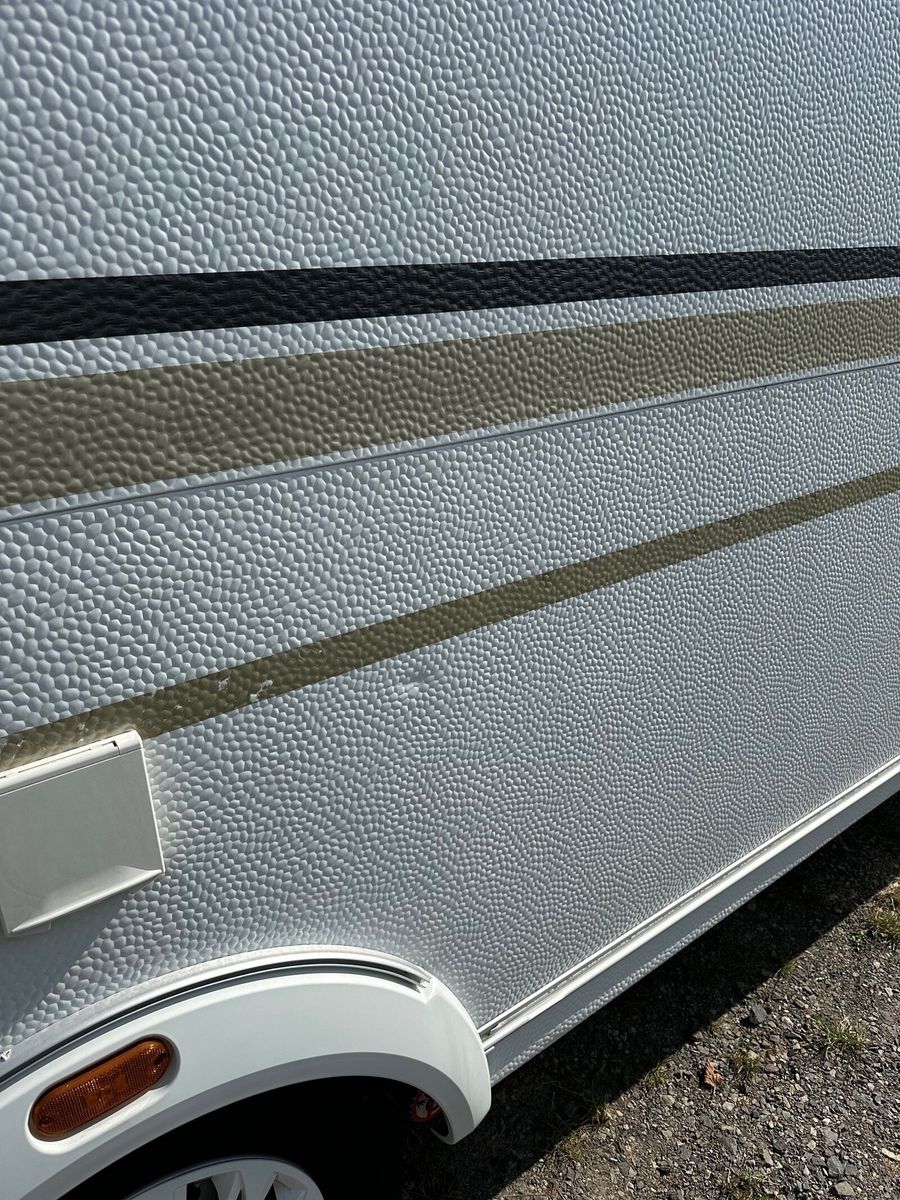 Fahrzeugabbildung Weinsberg CaraOne 450 FU Mover Sat TV Dusche