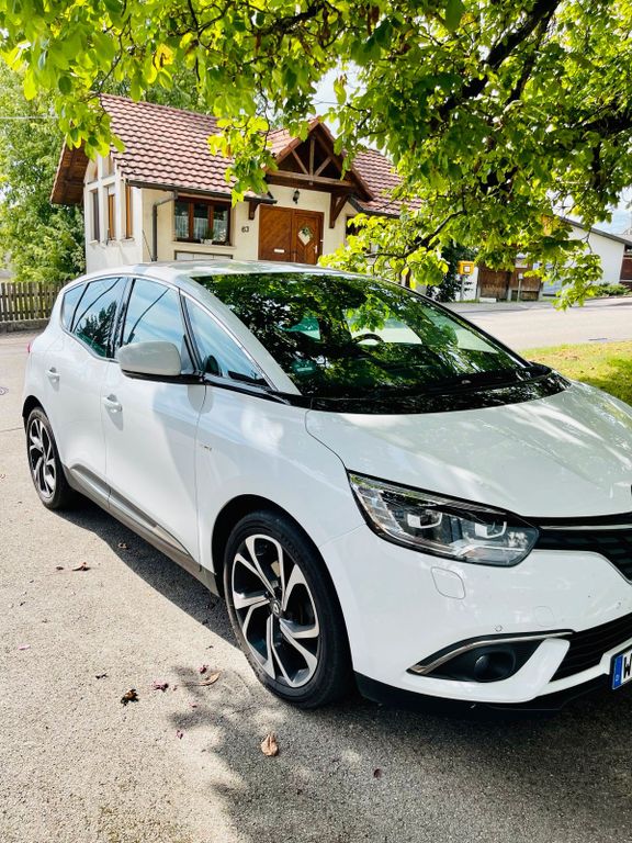 Image of Renault Scenic