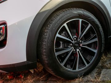 Ford Puma Titanium Spurhalteass. NAVI PDC WINTER-PAKE