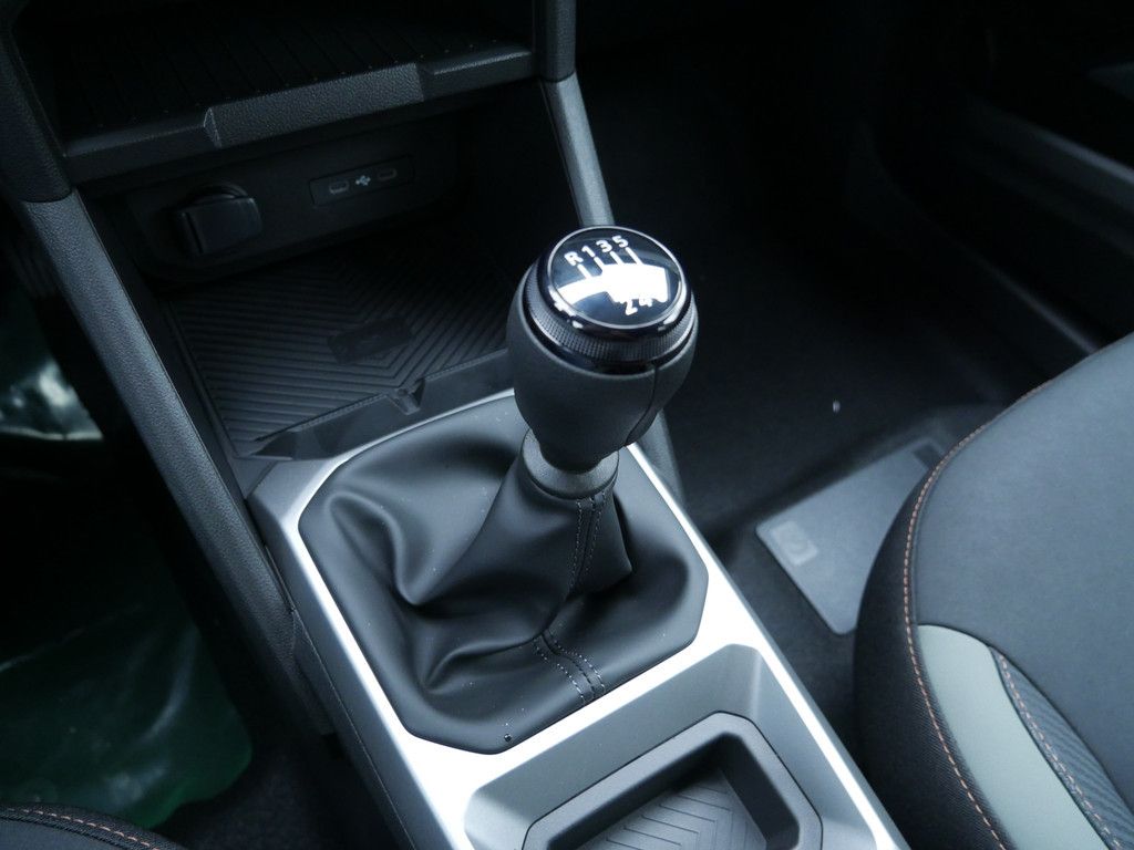 Fahrzeugabbildung Dacia Duster Extreme TCe 130 2WD NEUES MODELL