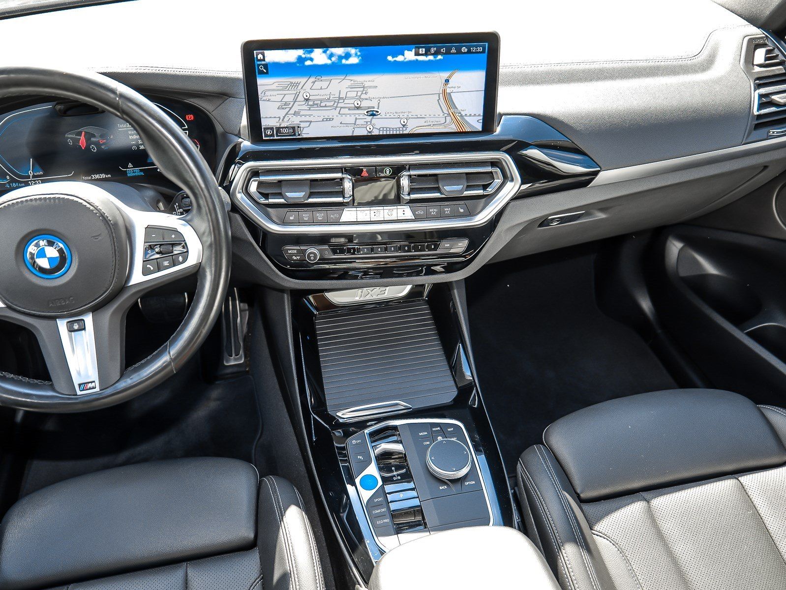 BMW iX3 M Sport PANO ACC RFK NAVI Standh. foto 17