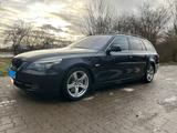 BMW Seltener V8 Touring: BMW 550i E61 | LPG  - blaue BMW 550