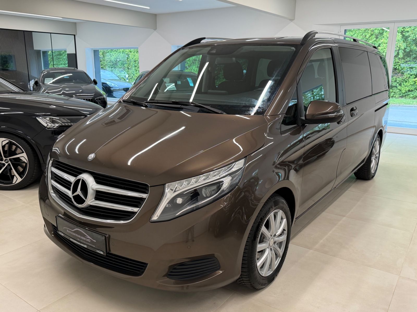 Mercedes-Benz V 250 CDI BT EDITION LANG 7 SITZE BURMESTER AHK