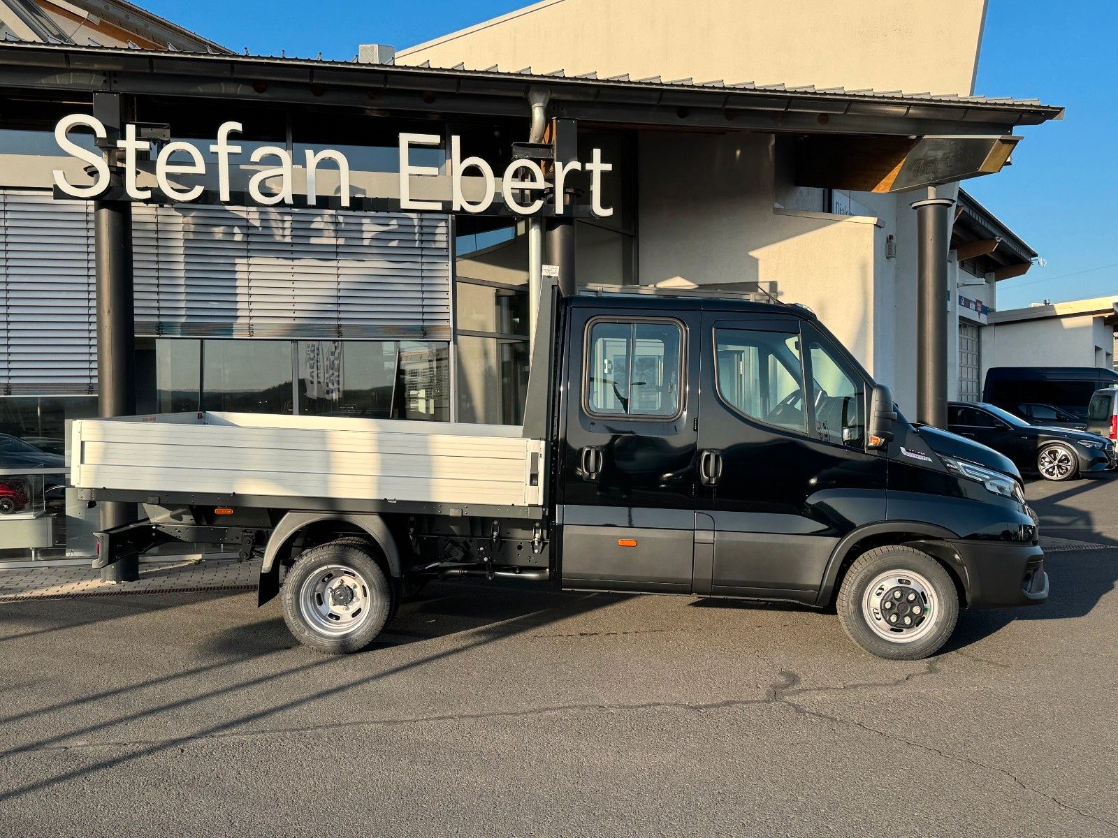 Fahrzeugabbildung Iveco Daily 35C21 HA8 3.0L DoKa *Automatik*R3.450mm*
