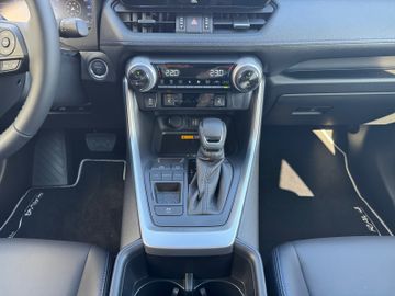 Toyota RAV 4 - 9