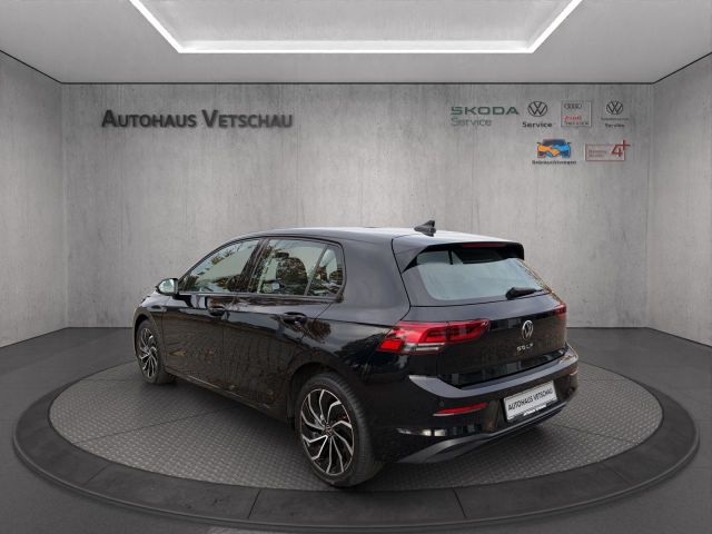 Golf VIII Life 1.5 TSI NAVI/STHZG/LED/ACC/RFK