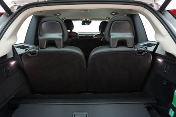 Volvo XC90 - 11