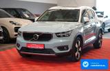 Volvo XC40 T4 Momentum AWD *Unfallfrei* - blaue Volvo XC40