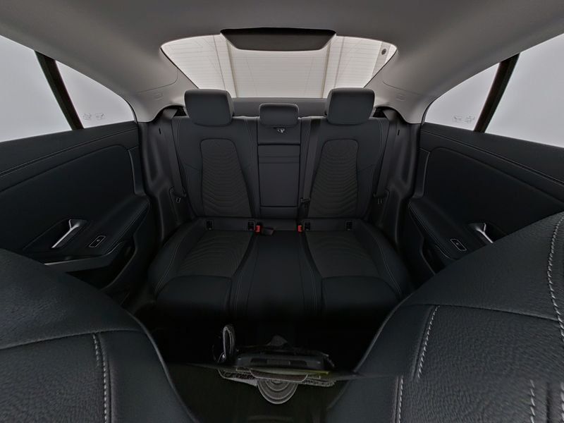 Fahrzeugabbildung Mercedes-Benz CLA 180 Progressive*Pano*LED*Kamera*MBUX Premiu*