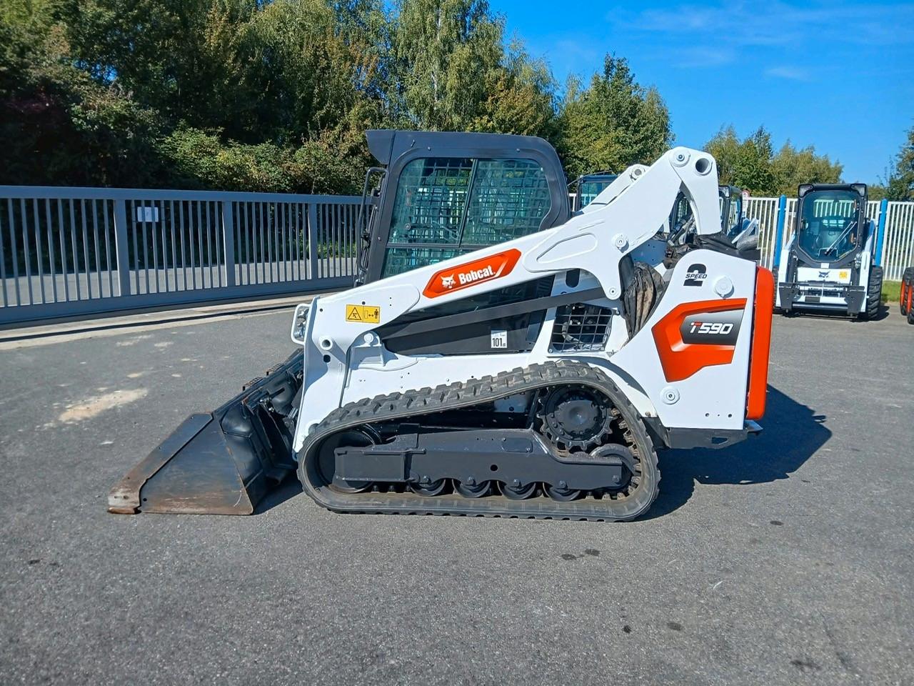 Bobcat T590 HighFlow