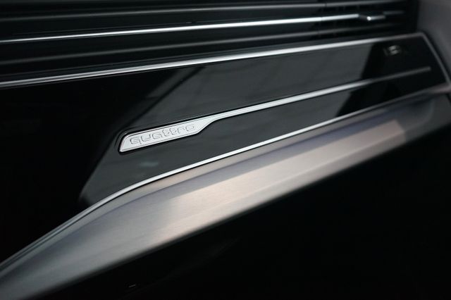 Audi Q7 50 TDI quattro S line | HuD | Pano | 7-Sitze