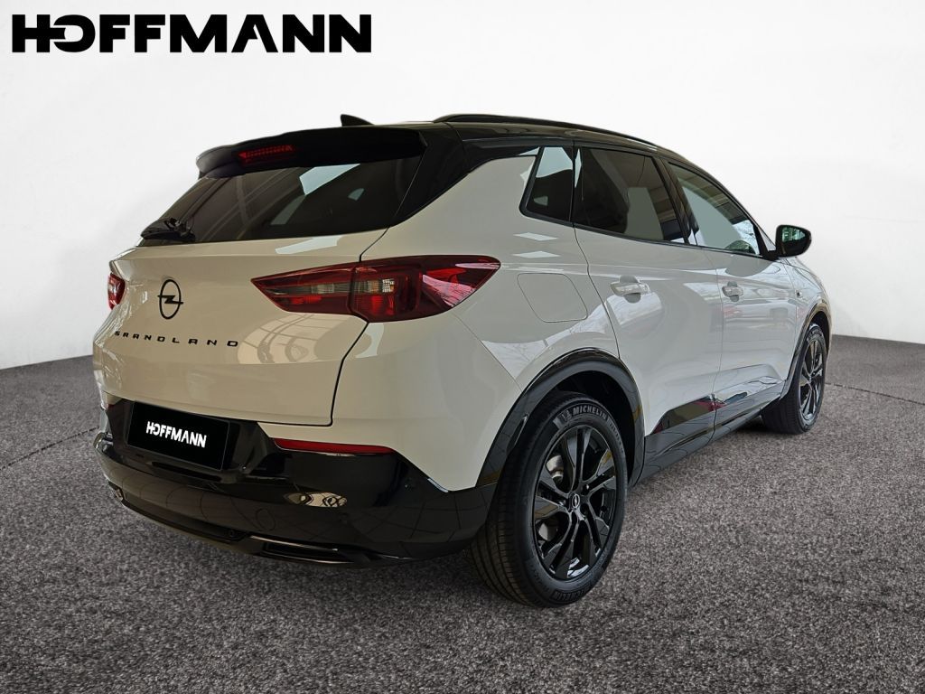 Fahrzeugabbildung Opel Grandland Plug-in-Hybrid 1.6 DI Automatik GS Lin