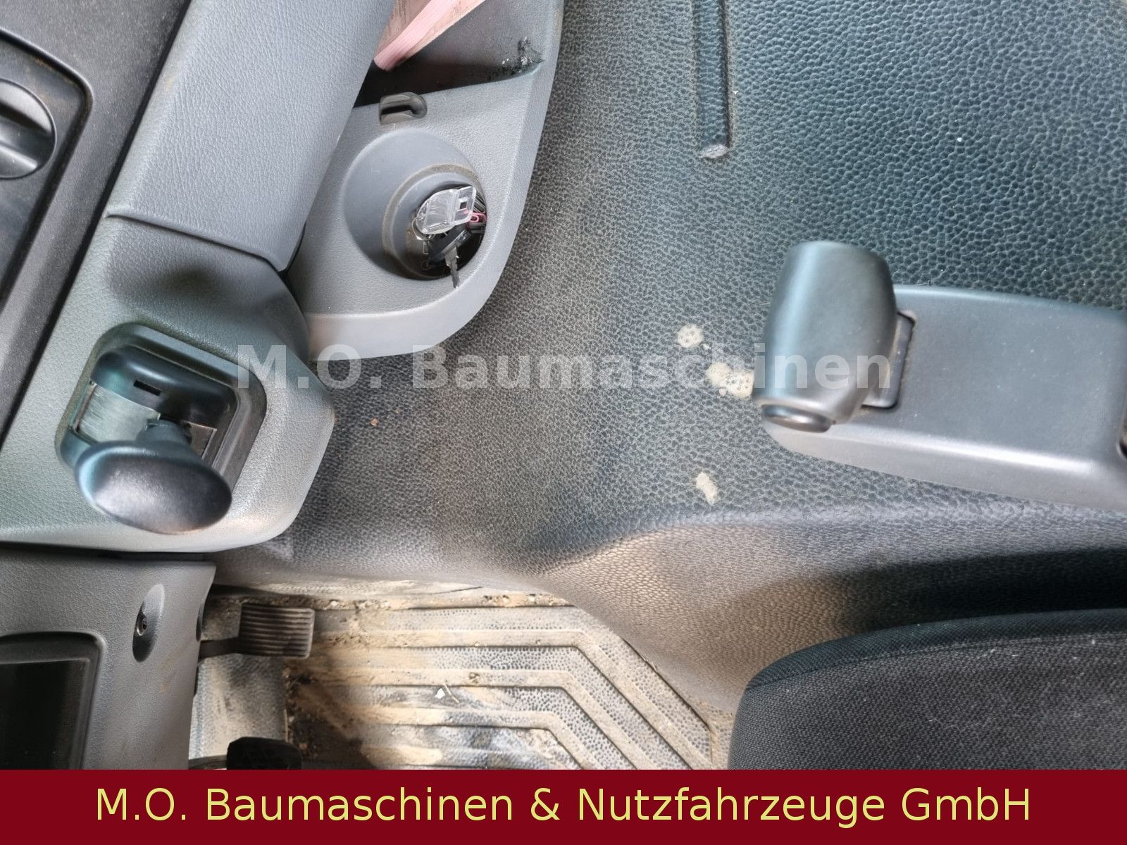 Fahrzeugabbildung Mercedes-Benz Actros 2541 / Saug- & Spühlwagen / 11.000 L /ADR