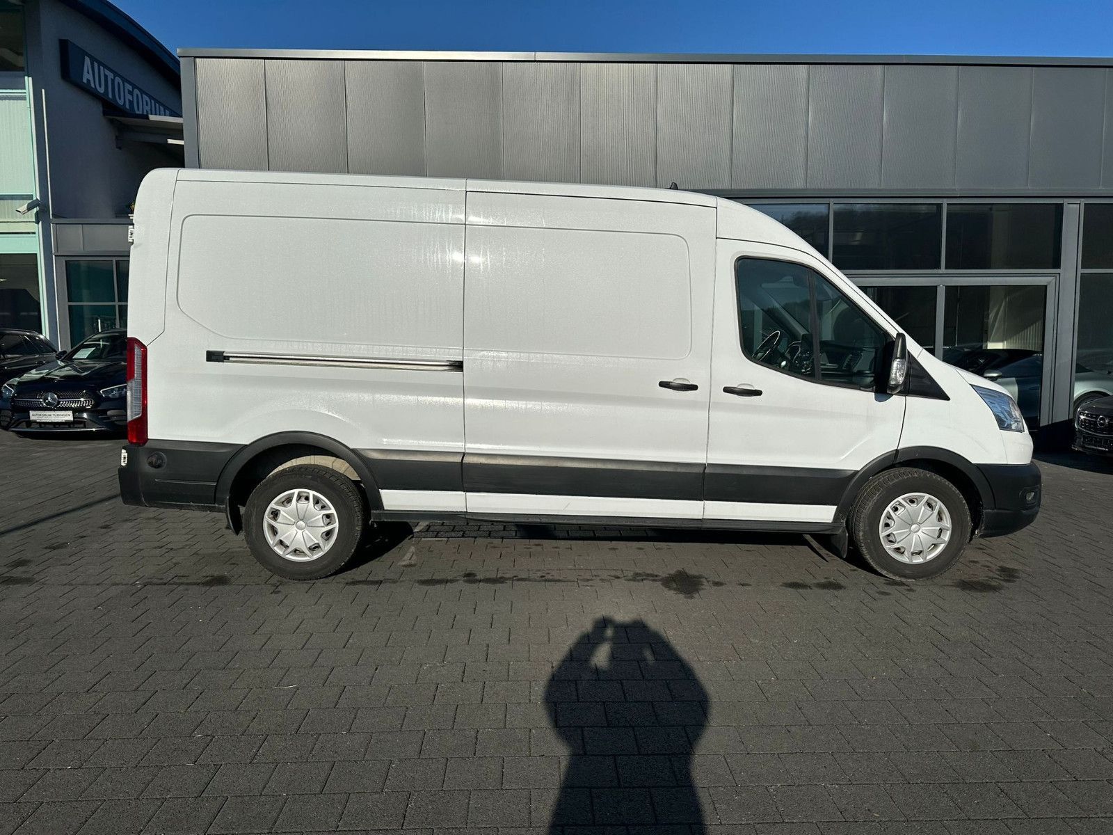 Fahrzeugabbildung Ford Transit 350 L3H2 *AUTOMATIC*NAVI*KLIMA LADERAUM*