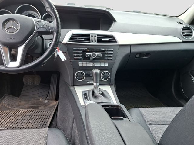 Fahrzeugabbildung Mercedes-Benz C T-Modell 180 T CGI BlueEfficiency (204.231)