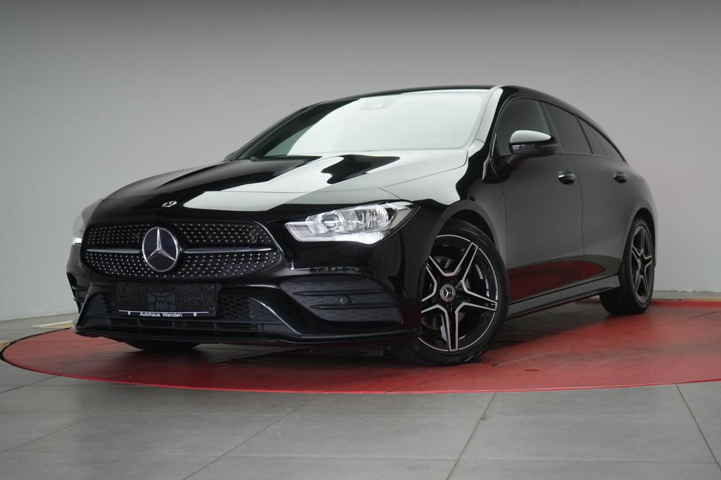 Mercedes-Benz CLA 220 Shooting Brake
