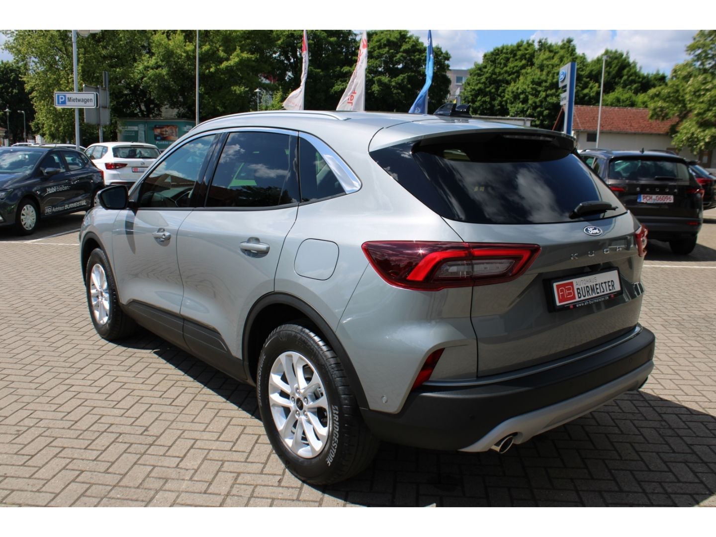 FORD Kuga 1,5 EcoBoost Titanium ACC LED 360 Gr. Navi - Image 3