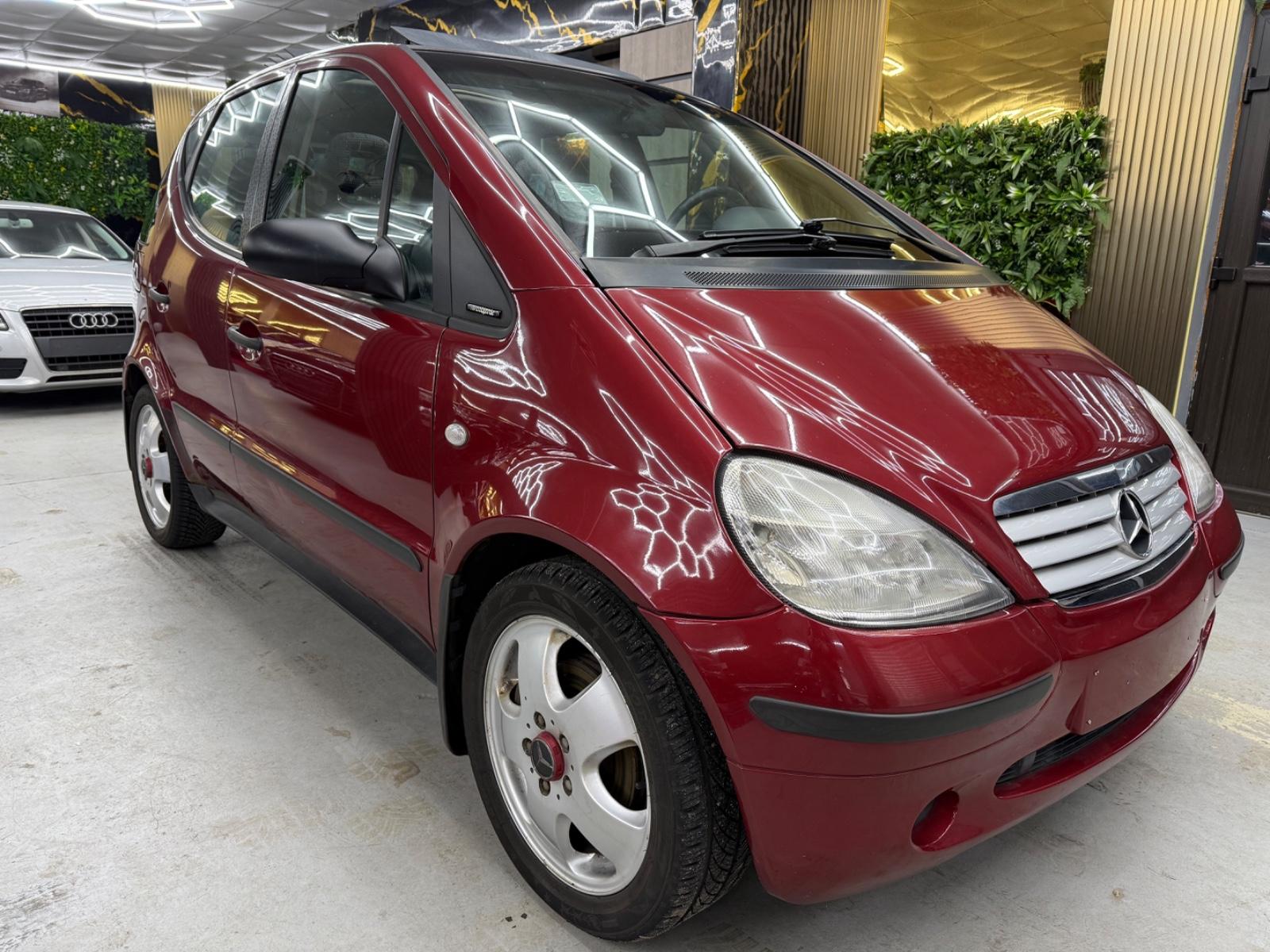 Mercedes-Benz A 190 AVANTGARDE