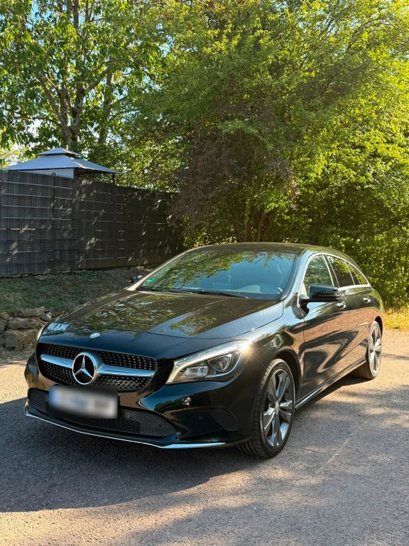 Image of Mercedes-Benz CLA 180