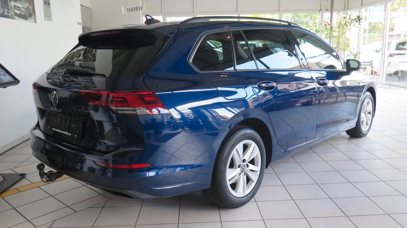 Volkswagen Golf VIII 2.0 TDI DSG VARIANT *STANDHEIZUNG*, миниатюра 2