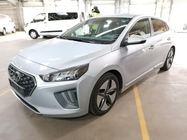 Hyundai Ioniq 1.6 GDI*104KW*AUT*Navi*RKam*LED*Shz*ACC