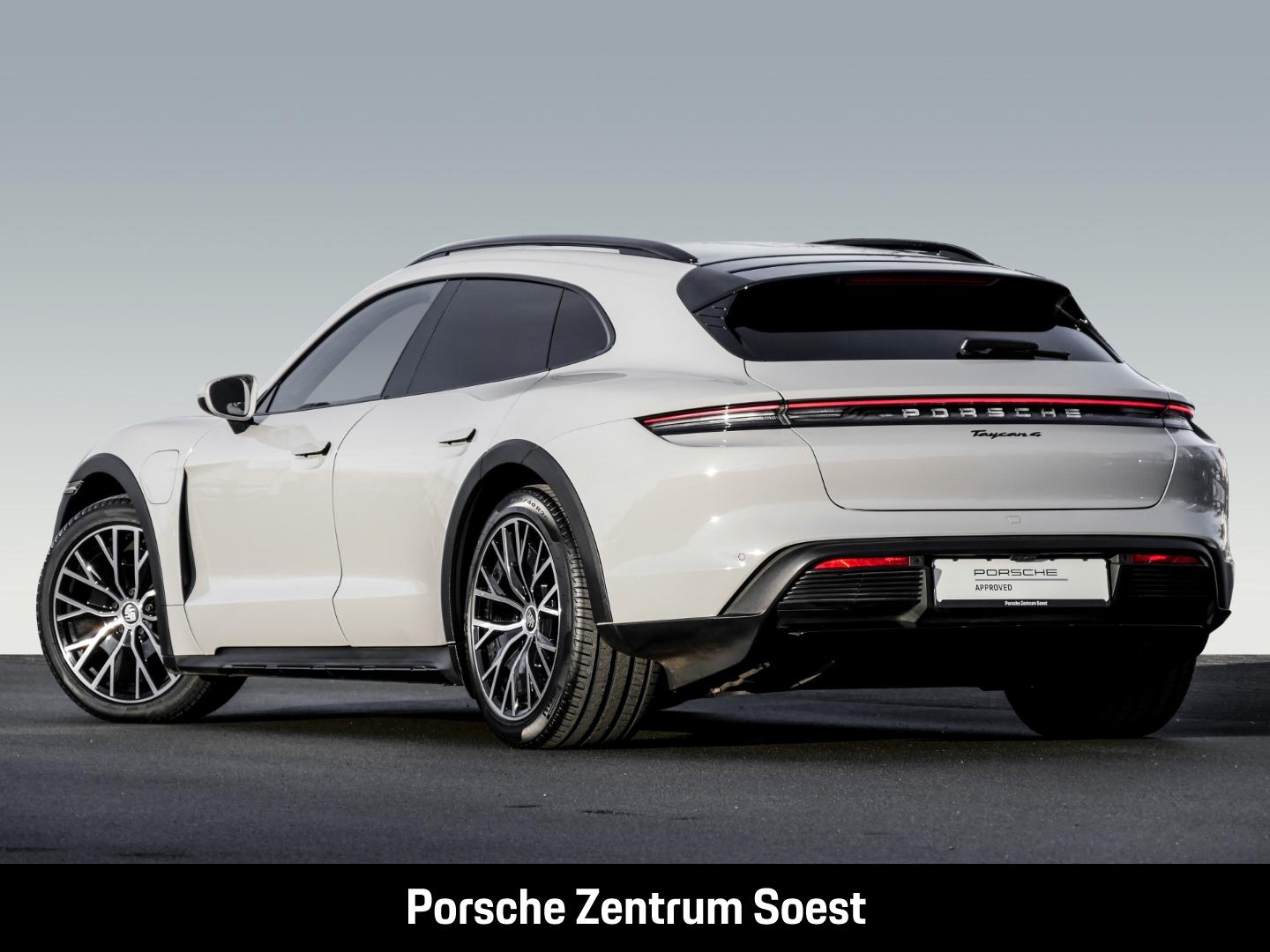 Porsche Taycan 4 Cross Turismo/Wärmepumpe/Panorama/BOSE