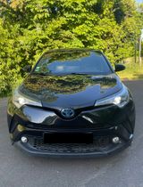 Toyota C-HR 1.8-l-VVTi Hybrid  - Toyota C-HR in Köln