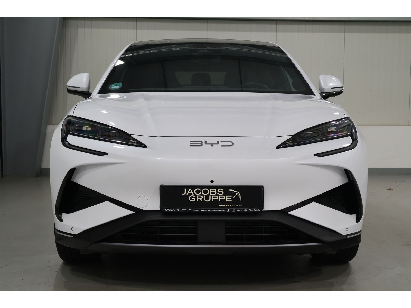 BYD SEALION 7