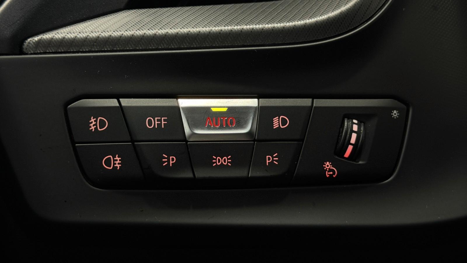 BMW 1 Series i M Sport/HiFi/LED/LC-Prof./Navi/CarPlay/DAB, миниатюра 26