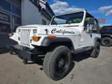 Jeep Wrangler 2.5 HO Oldtimer    California    - Jeep: Cabrio