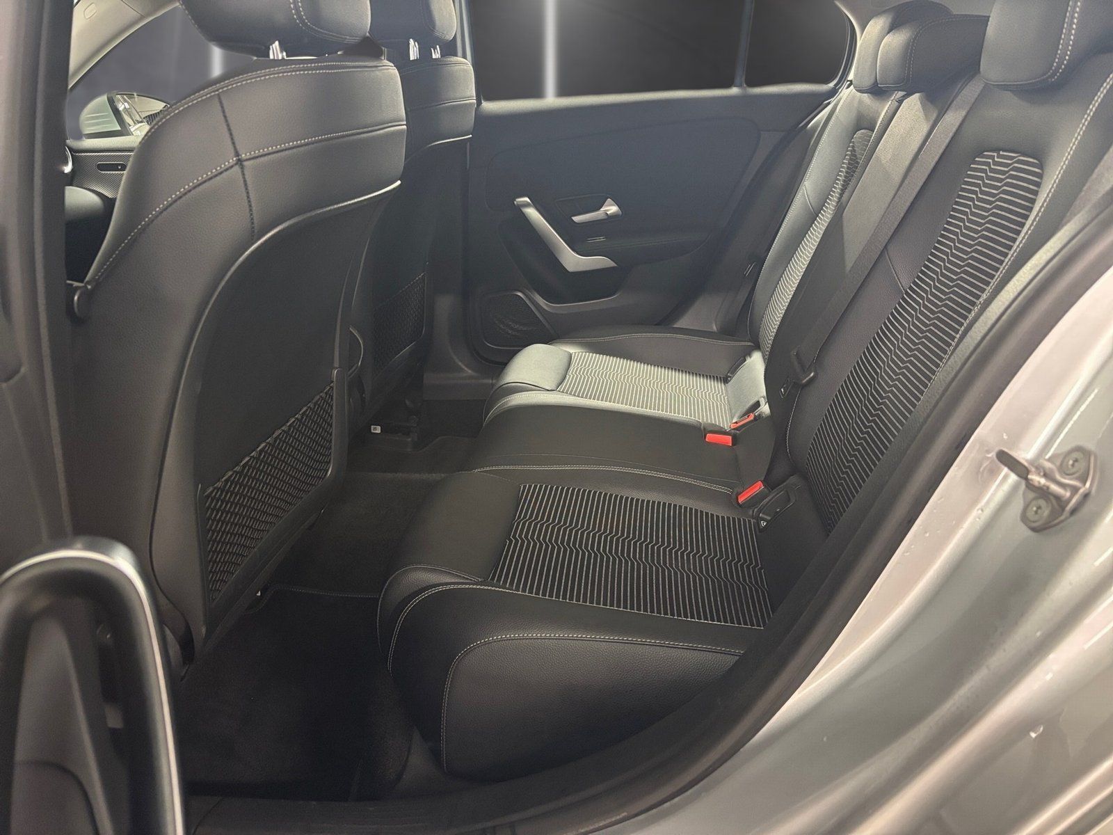 Fahrzeugabbildung Mercedes-Benz A 200 Progressive*Totwinkel*Kamera*MBUX*LED*DCT*