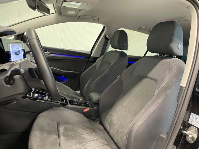 Golf VIII Style 1.5 eTSI DSG NAVI ACC IQ.LIGHT