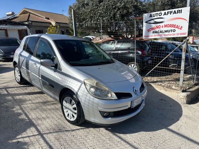 Renault Clio 1.2 benzina 75 cavalli