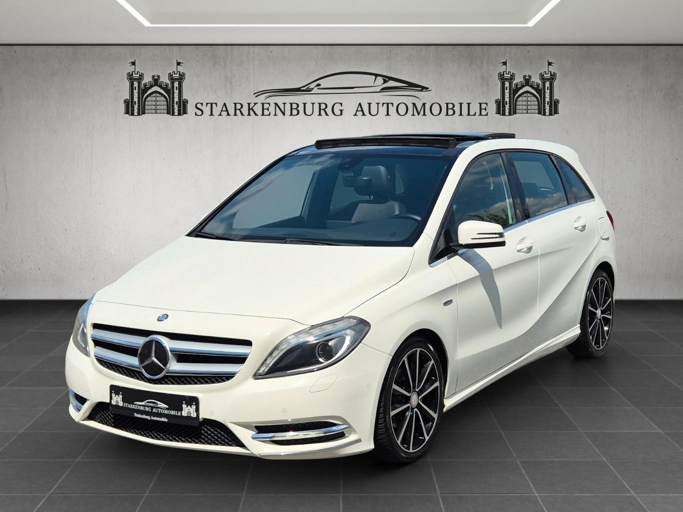 Mercedes-Benz B 180 Urban/Panorama/Amg 18"/Xenon/Navi