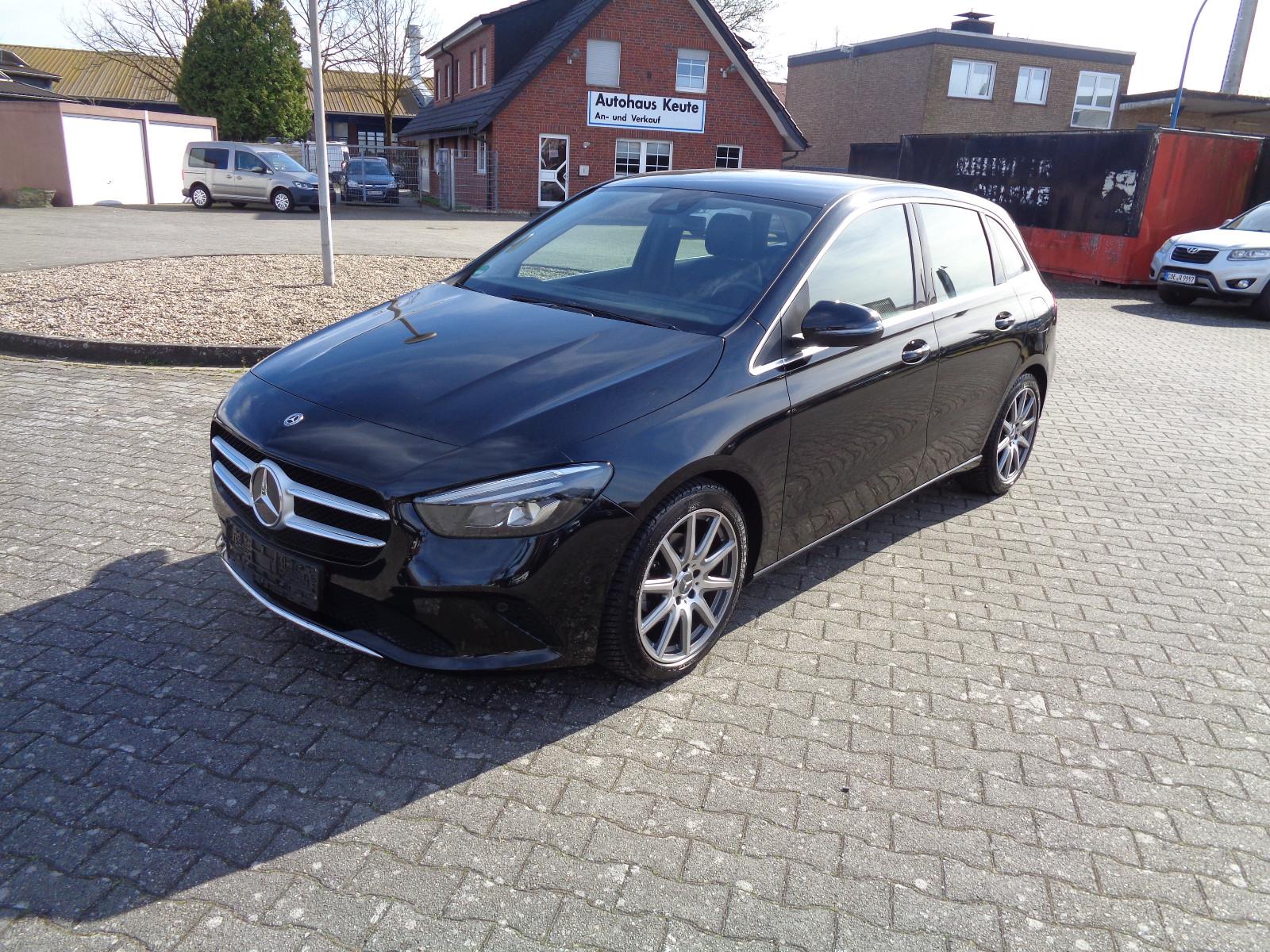 Mercedes-Benz B 180 Progr., Kamera, LED, Temp., PTS, Met. 18"