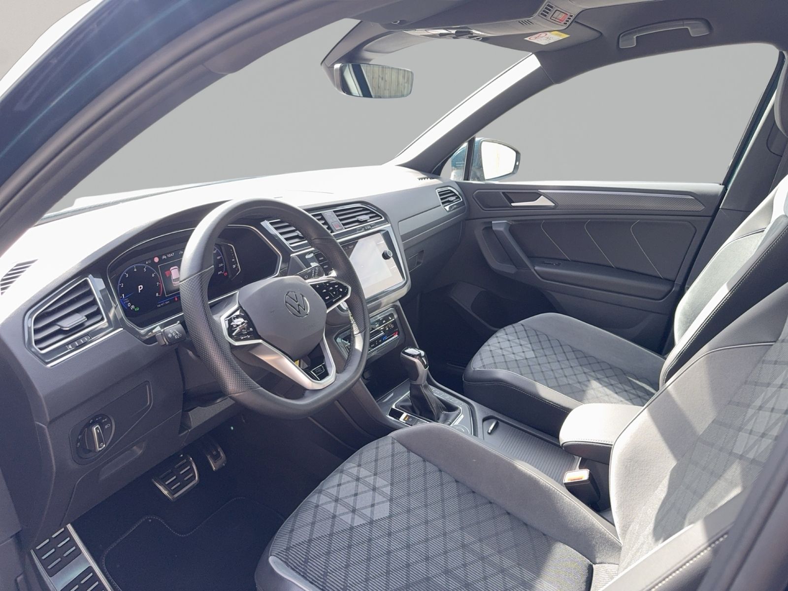 Tiguan R-Line 2.0 TSI 4MOTION, AHK, IQ Drive, Sp