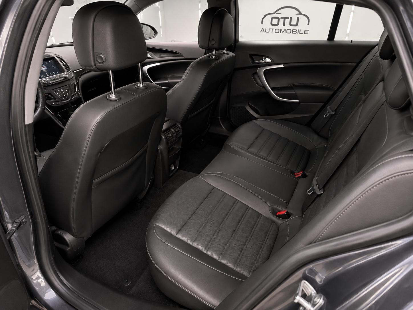Opel Insignia A Sports Tourer Business opc Line