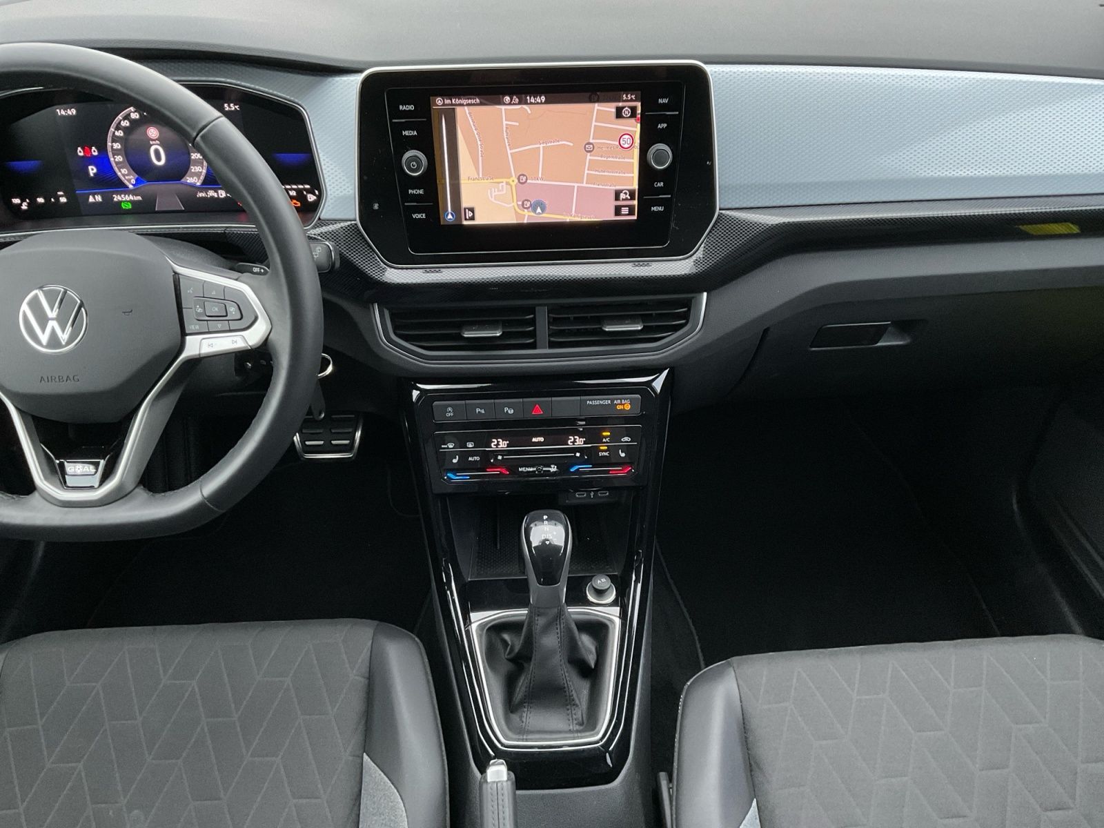 Volkswagen T-Cross - Bild 11