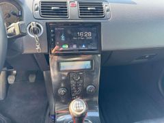 Fahrzeugabbildung Volvo S40 T5 Momentum *BLICKFANG* *TUNING*