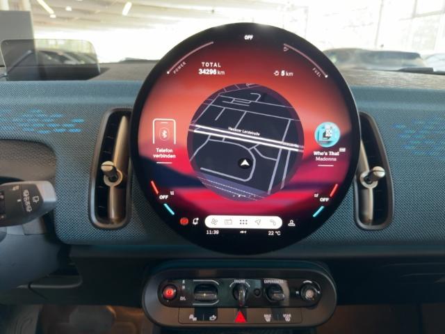 MINI Countryman S ALL4 Panorama Navi HarmanKardon LED