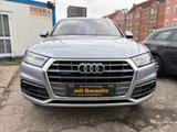 Audi Q5 2.0 45 TFSI quattro 7G-S tronic sport/ 1.HAND - Audi Q5 Sport mit Benzin-Antrieb