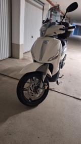 Piaggio Beverly 350  - PIAGGIO BEVERLY