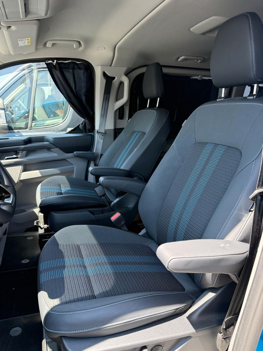Ford Tourneo Custom Bus 320 L2 Tourneo Sport FWD imagem 3
