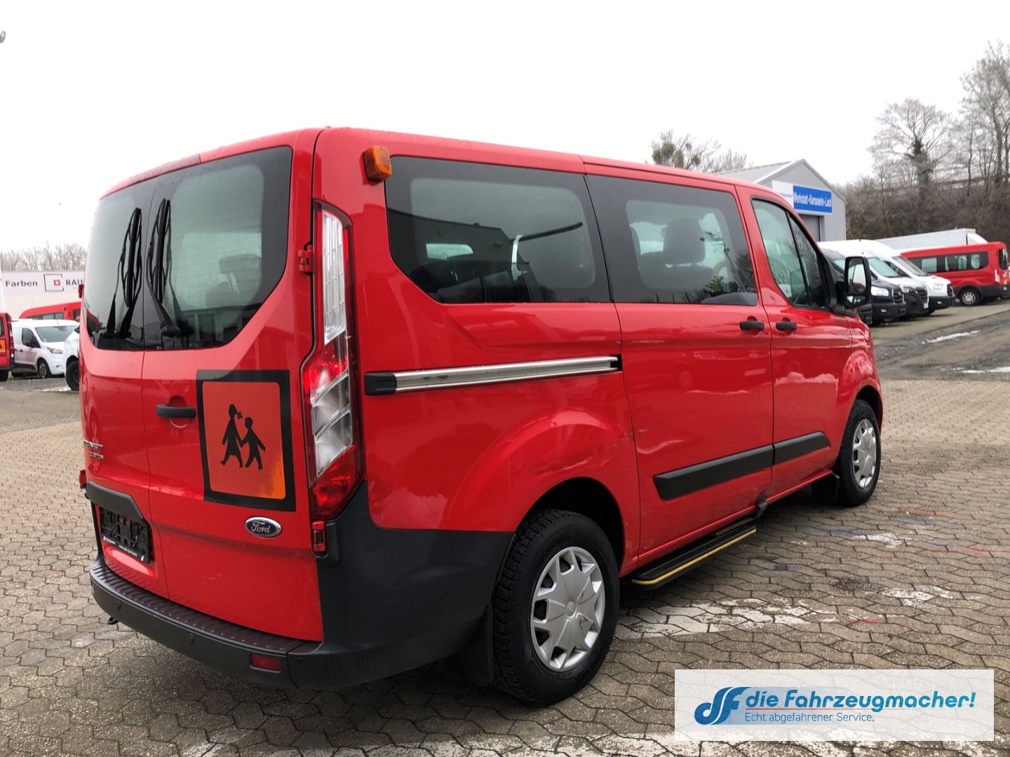 Fahrzeugabbildung Ford Transit Custom Kombi 310 L1 Trend 2.0 TDCi *2325