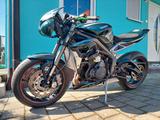 Triumph Street Triple RS - Offers