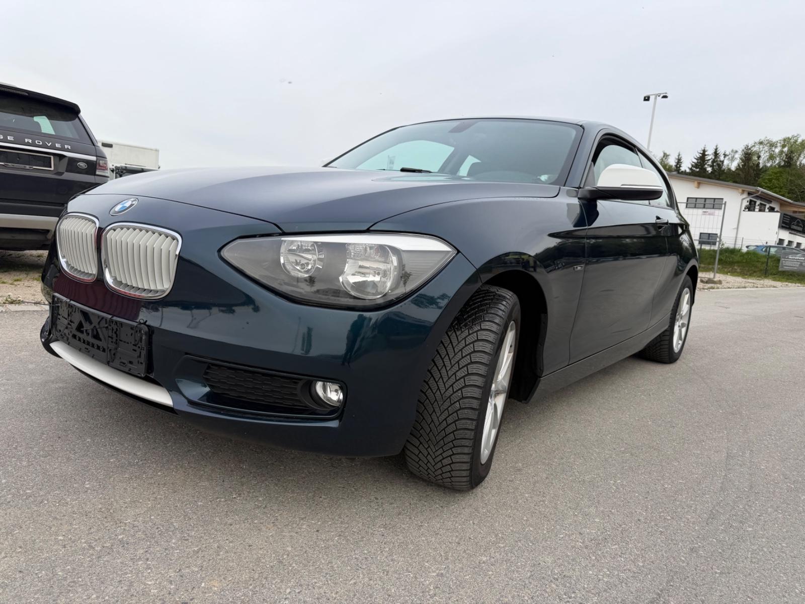 BMW 114 1 Limousine 3-trg. 114 i-UARBAN -109256 Km-